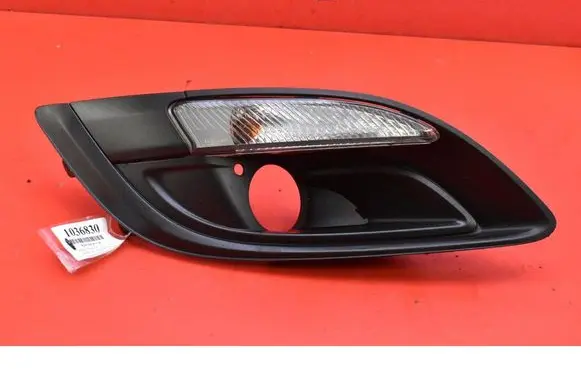 Opel Astra J Front indicator light 13367143