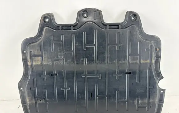 Engine splash shield/under tray