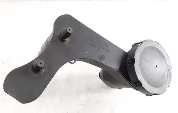 Peugeot 607 Breather valve 4R8Q6A785AE