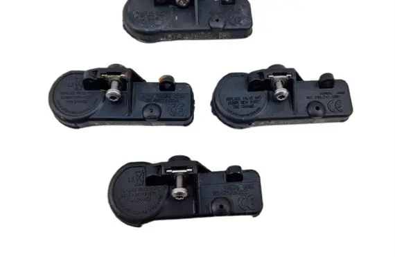 Citroen DS4 Tire pressure sensor 9673860880