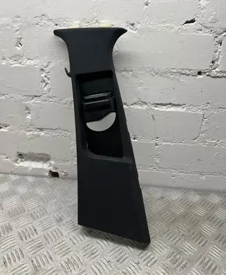 Mercedes-Benz E W212 (B) pillar trim (top) A2126901926