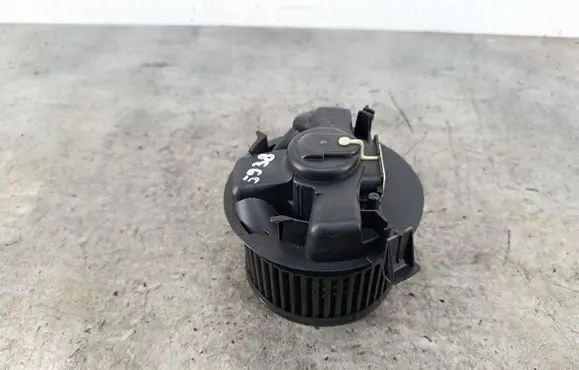 Renault Twingo II Heater fan/blower N106819S