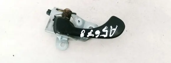 Mitsubishi Carisma Rear door interior handle MR138449