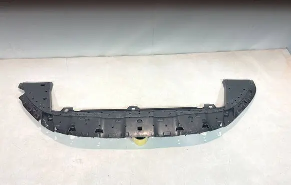 Volvo XC60 Front bumper skid plate/under tray 31383167