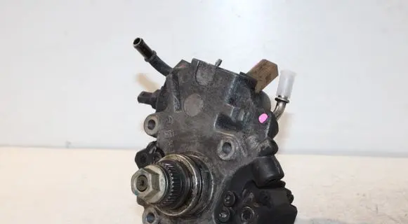 Mercedes-Benz Sprinter W906 Fuel injection high pressure pump A6510702601