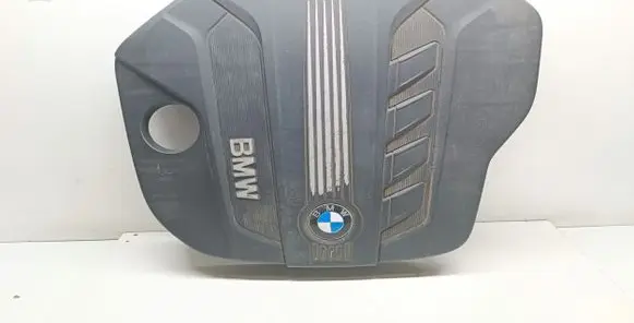 BMW X3 F25 Engine cover (trim) 7811024 13717811024
