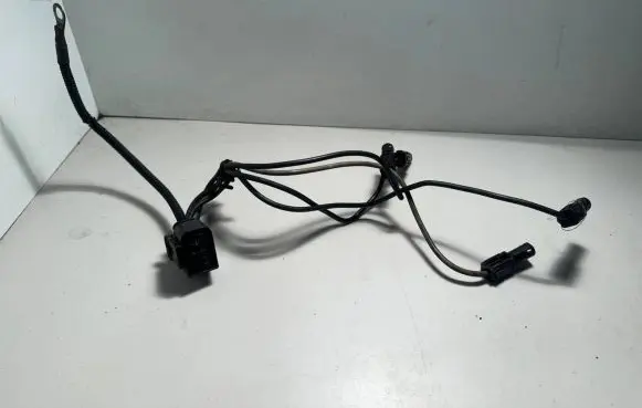 BMW 5 F10 F11 Glow plug wires 7811938 10006569
