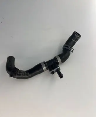 Audi Q7 4M Engine coolant pipe/hose 4G0121140S