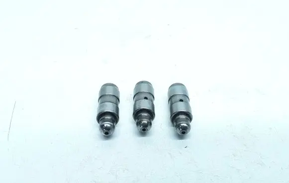 Volvo XC70 Valve rocker arm 