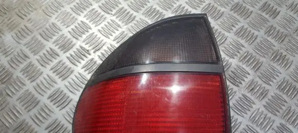 Renault Laguna I Rear/tail lights 7700820052 2225