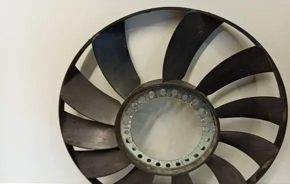 Audi A4 S4 B6 8E 8H Fan impeller 058121301B