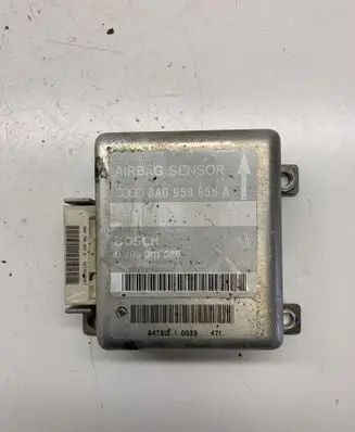 Audi A4 S4 B5 8D Airbag control unit/module 8A0959655A 0285001086