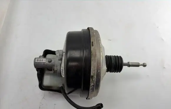 Audi A5 8T 8F Brake booster 8K0612103N