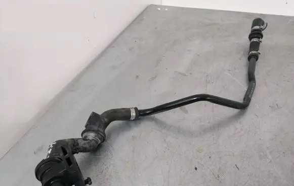 Audi A4 S4 B6 8E 8H Vacuum line/pipe/hose 8E0611931AP