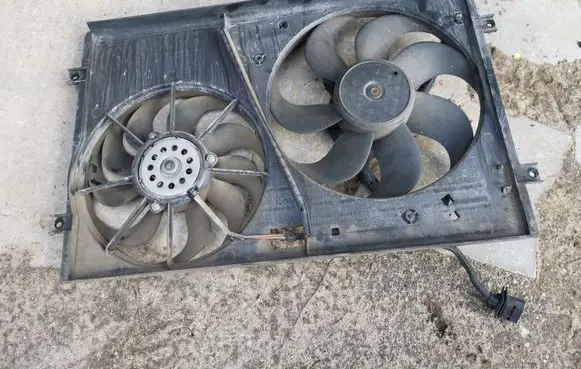 Volkswagen Polo Fan set 6Q0121207F 6Q0959455H