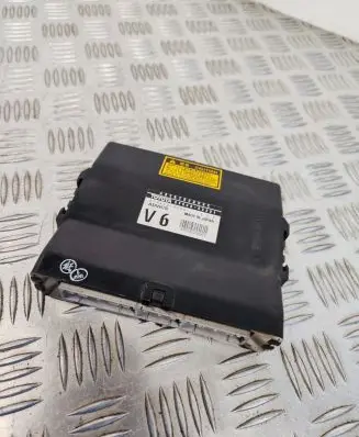 Lexus IS 220D-250-350 Other control units/modules 8954053221
