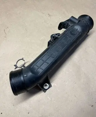 Volvo V40 Intercooler hose/pipe 31422153 0261230424 31405341