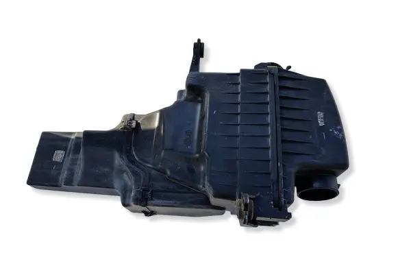 Hyundai i20 (PB PBT) Air filter box 281121J000