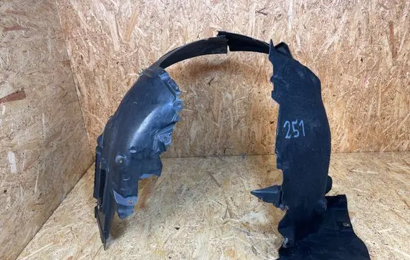 BMW 5 F10 F11 Front wheel arch liner splash guards 7186728