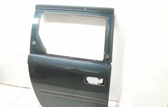 Chrysler Voyager Side sliding door 