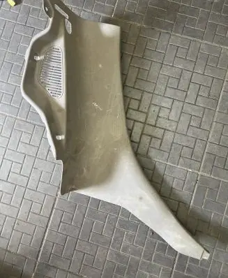 Mitsubishi L200 (C) pillar trim MN123877HA