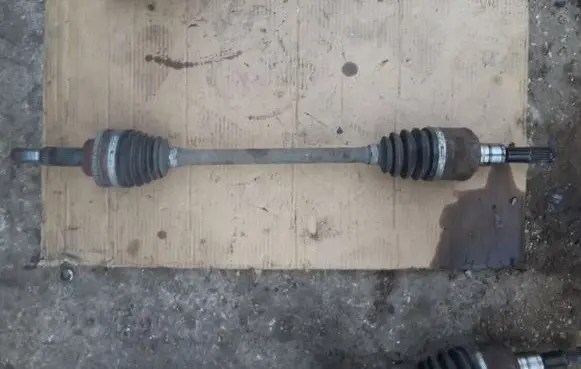 Ford Maverick Rear driveshaft
