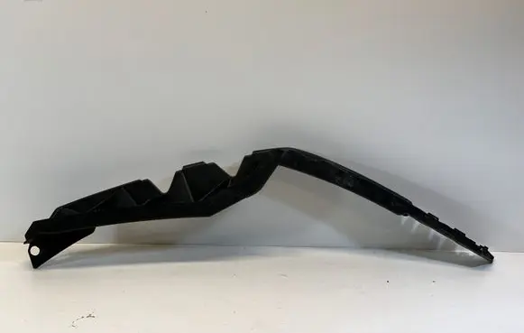 Skoda Octavia Mk2 (1Z) Front bumper mounting bracket 1Z0807183B