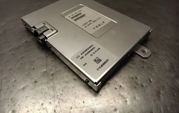 Mercedes-Benz B W246 W242 Gateway control module A2429001202