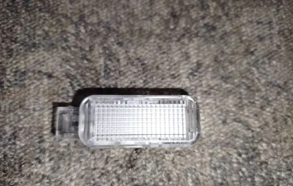 Audi TT Mk1 Other interior light 8D0947411