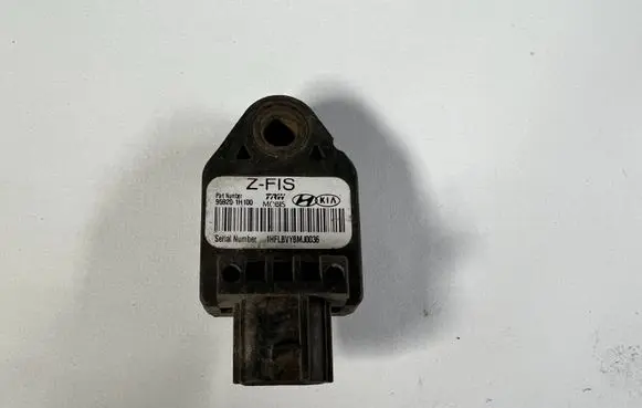 KIA Ceed Airbag deployment crash/impact sensor 959201H100 1HFLBWY8MJ0036