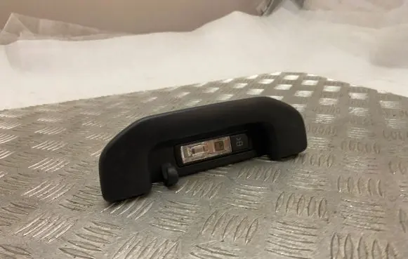 Mercedes-Benz GLE AMG (W166 - C292) Rear interior roof grab handle A0998150100