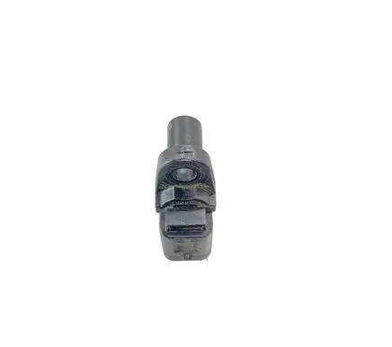 Audi Q3 F3 Camshaft position sensor 04C907601K