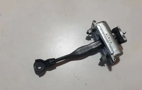 Ford Fusion II Front door check strap stopper DS73F23552 4L7LA 15M192
