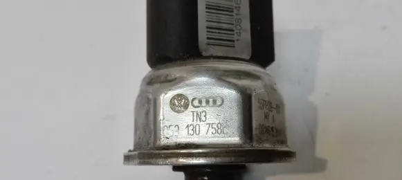Audi A8 S8 D3 4E Fuel pressure regulator 059130758E