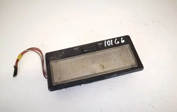 Volkswagen PASSAT B3 Rear seat light 357947105
