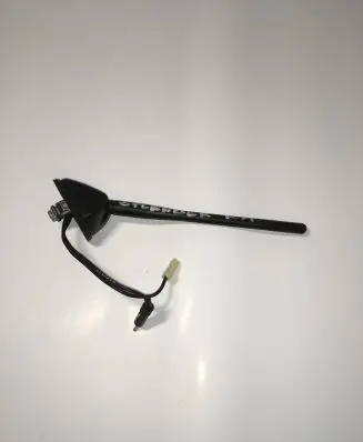 Mitsubishi Outlander Radio antenna B080515