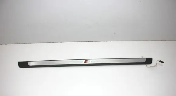 Audi A5 Front sill trim cover 8W6947418A