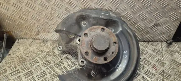 Volkswagen PASSAT B6 Rear wheel hub