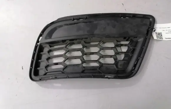 BMW X3 F25 Front fog light trim/grill 8048110