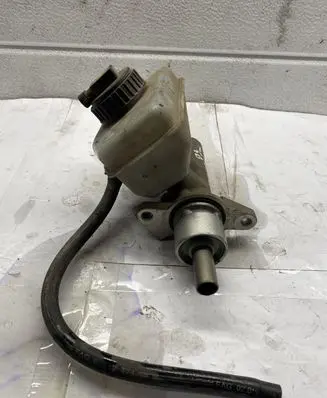 Opel Vectra B Master brake cylinder 5676