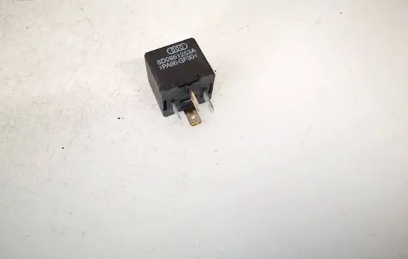 Audi A4 S4 B7 8E 8H Other relay 8d0951253a
