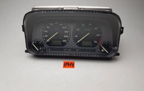 Volkswagen Golf III Speedometer (instrument cluster) 1H5919033B 5392324740