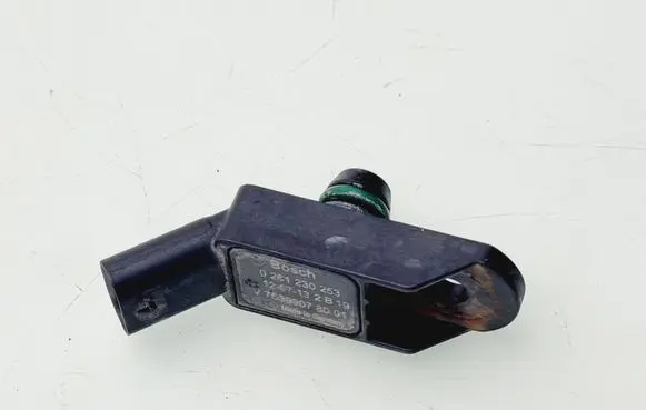 BMW 1 F20 F21 Air pressure sensor 7599907