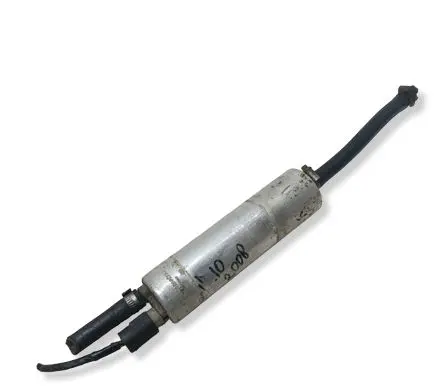 BMW 5 E39 Fuel injection high pressure pump 75005160 08T207 7500516