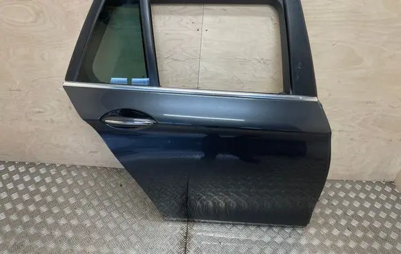 Rear door