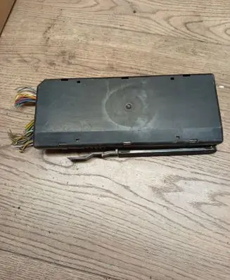 BMW 5 E39 Air conditioning/heating control unit 8390122 0080913 084990050