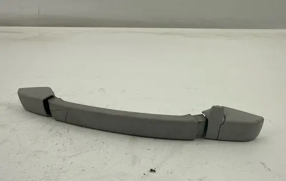 BMW 3 E46 Rear interior roof grab handle 8231324