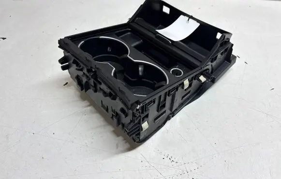 Mercedes-Benz ML W166 Cup holder 136878