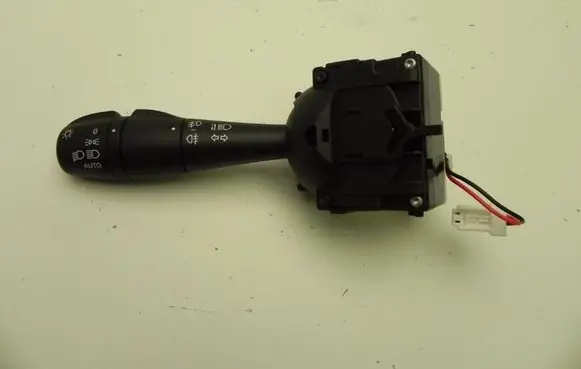 Renault Captur Indicator stalk 255675887R N583