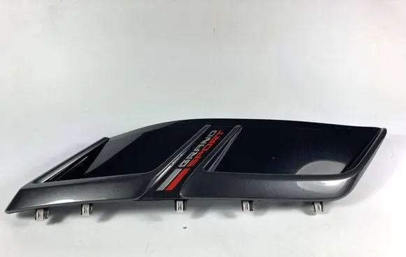 Chevrolet Corvette C7 Fender grill 84208196 84208178
